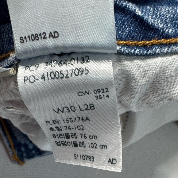 Levi’s Wedgie Straight Size 30 - Picture 6 of 7